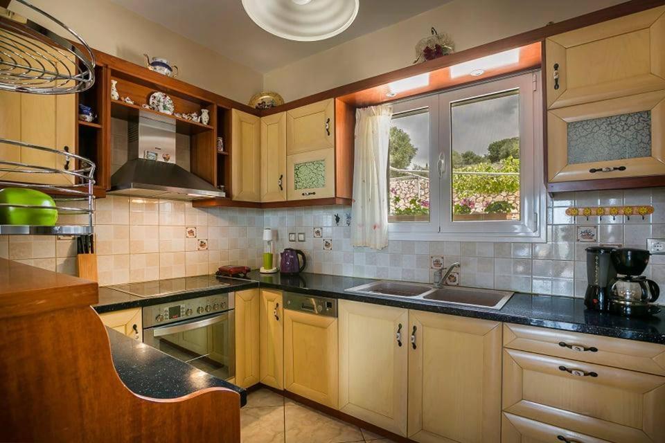 La Casa Di Lena Apartment อาร์กอสโตลี ภายนอก รูปภาพ